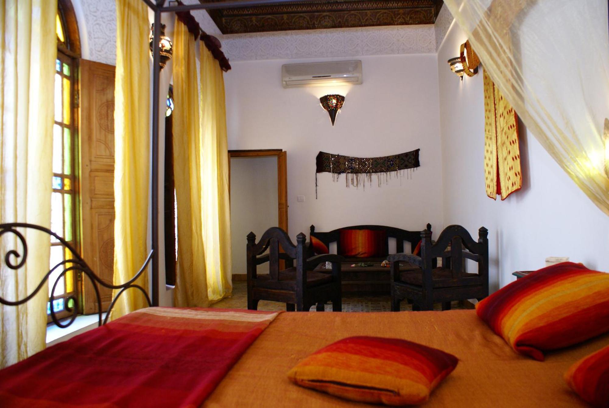 Riad Attarine Fez Exterior photo