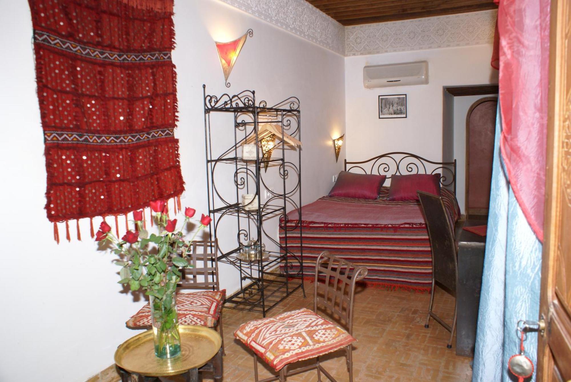 Riad Attarine Fez Exterior photo