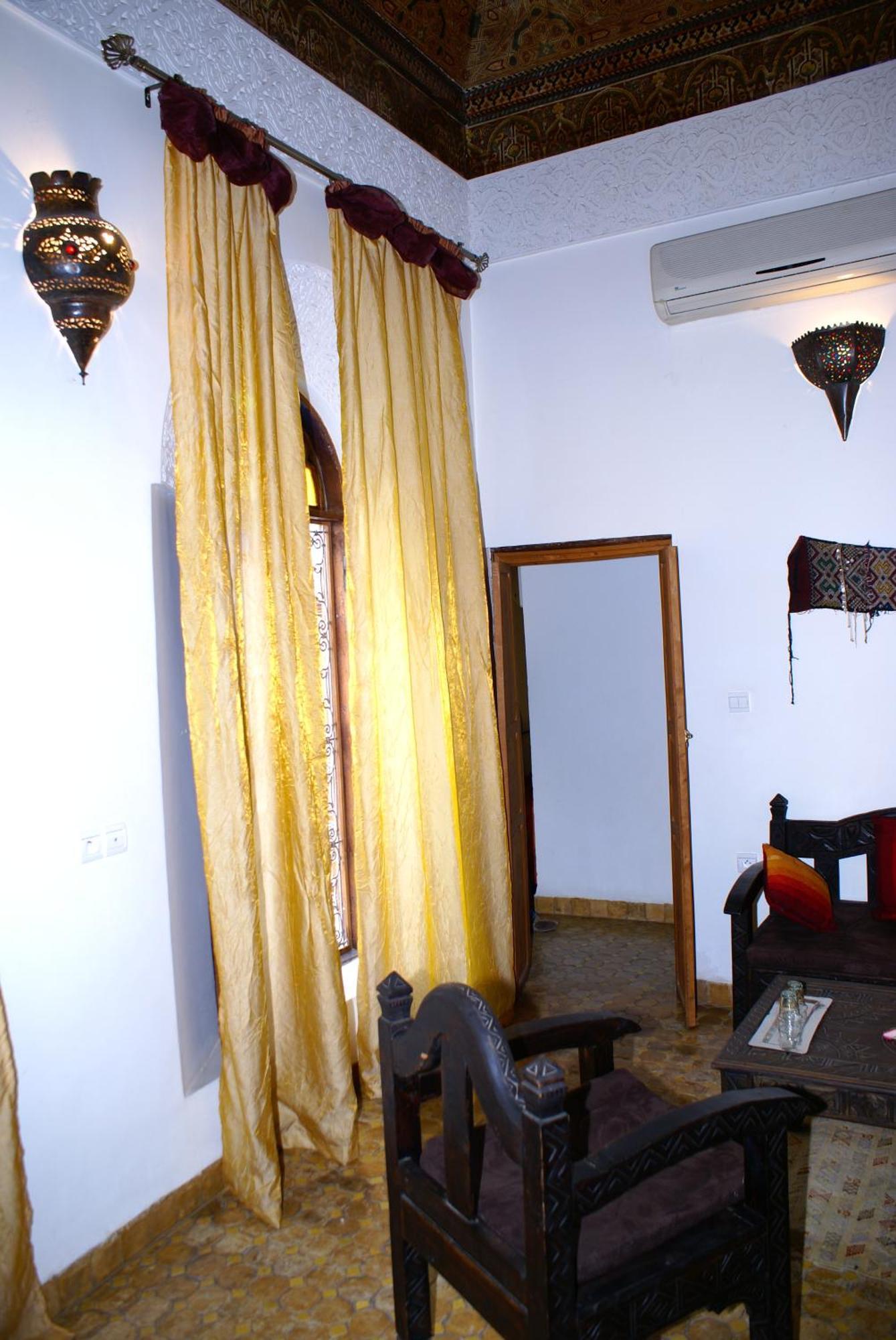 Riad Attarine Fez Exterior photo