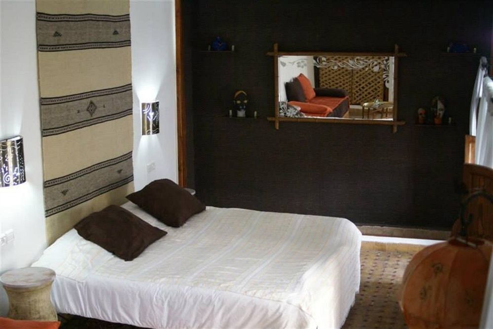 Riad Attarine Fez Exterior photo